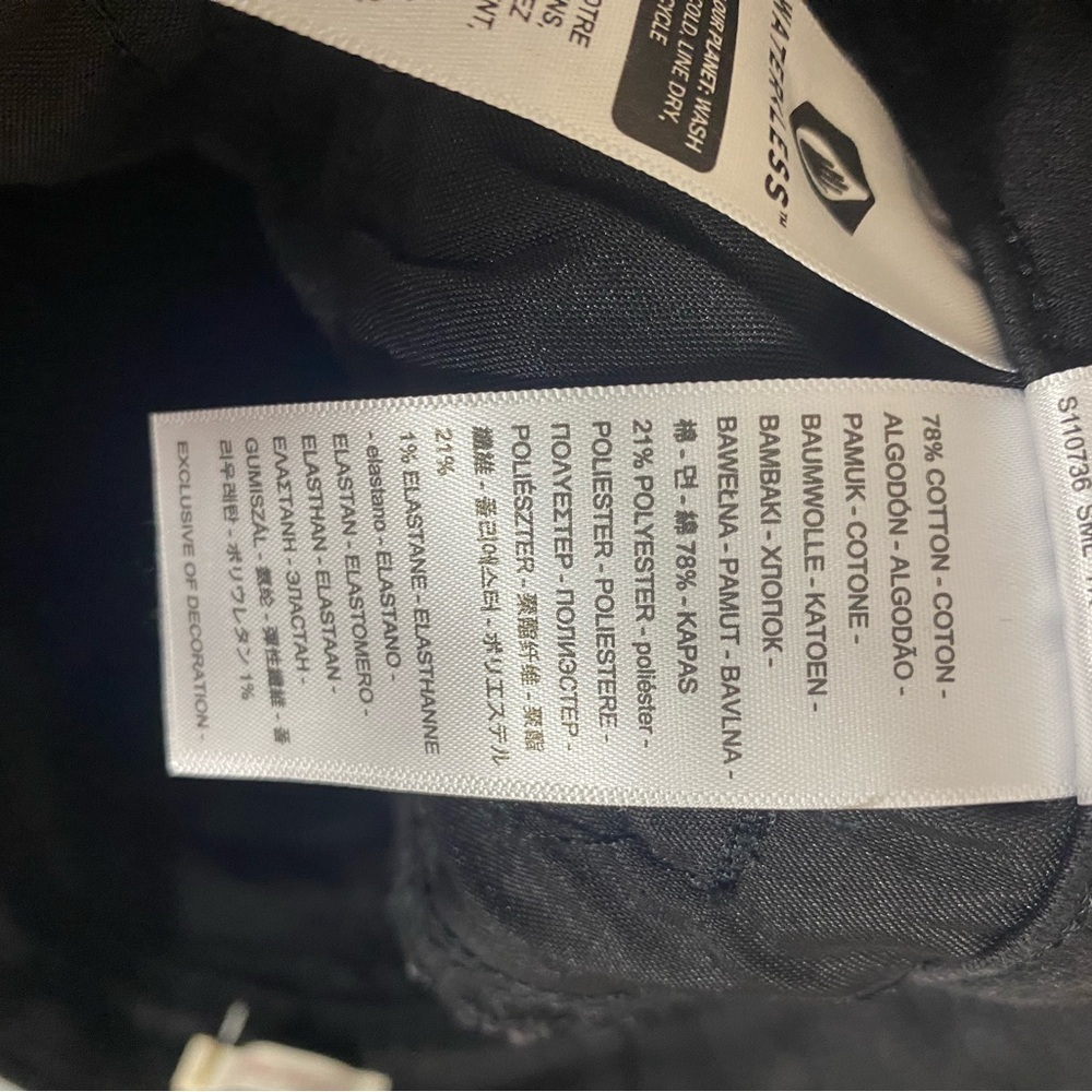 Levis Jeans Womens Size 6 Black Classic Straight Denim Mid Rise.great condition - Picture 12 of 12
